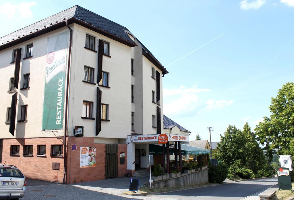 Hotel Sonata Hradec nad Moravici Exterior foto